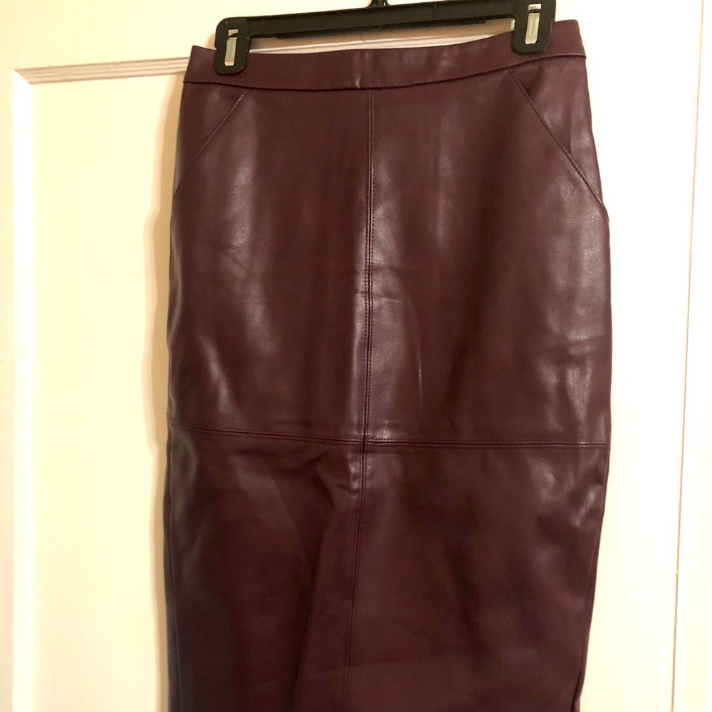 Express - Vegan Leather Pencil Skirt